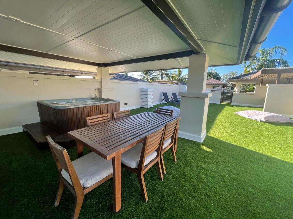 Penthouse 239 At See Temple Port Douglas Apartment Exterior photo